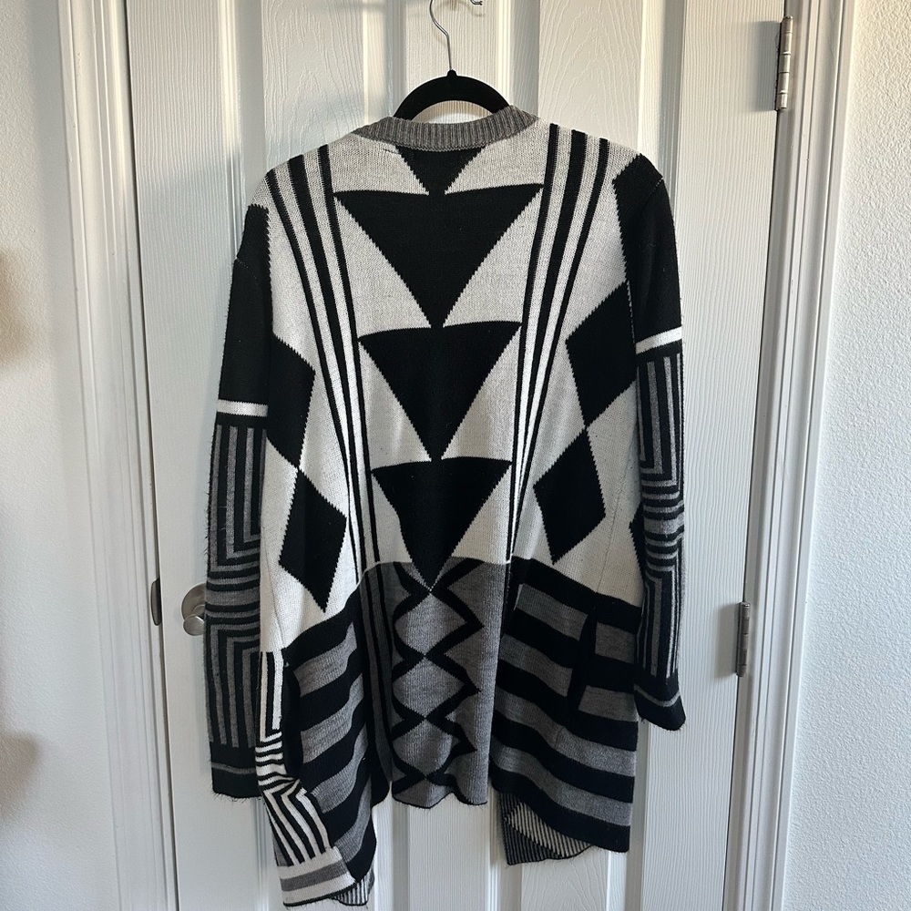 Rdi Geometric Patterned Cardigan - image 3